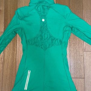 LULULEMON half-zip Kelly green 2013 “vintage”
